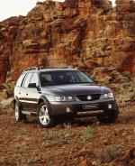 Holden Adventra 2003 года